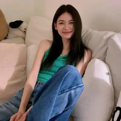 公奥婷